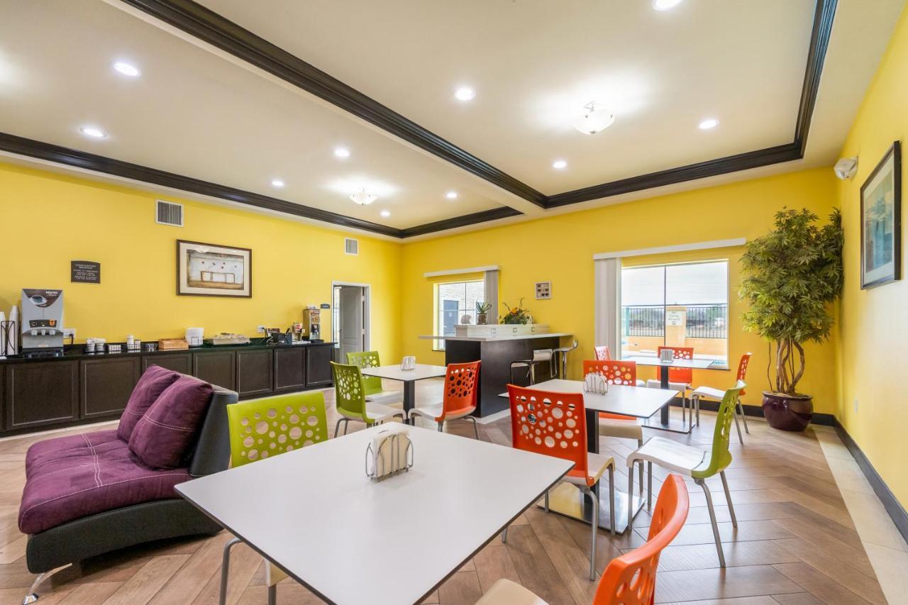 Residency Suites Котьюла Екстер'єр фото